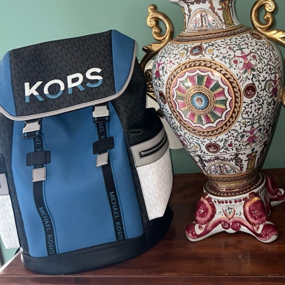 🌟BRAND NEW 🌟🏷SET OF MICHAEL KORS MENS COOPER BACKPACKS 🎒 ‼️📚 - Picture 2 of 8